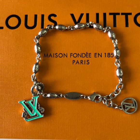 Louis Vuitton Silver and Green Charm Bracelet - Picture 5 of 6